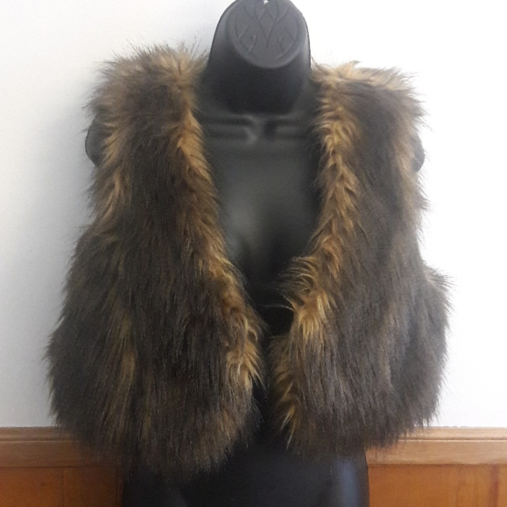 INC International Concepts Faux Fur Vest PET/MED